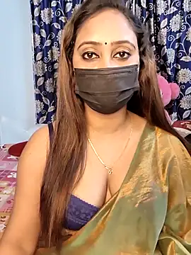 Cute-lusi online show from 12/15/25, 12:53