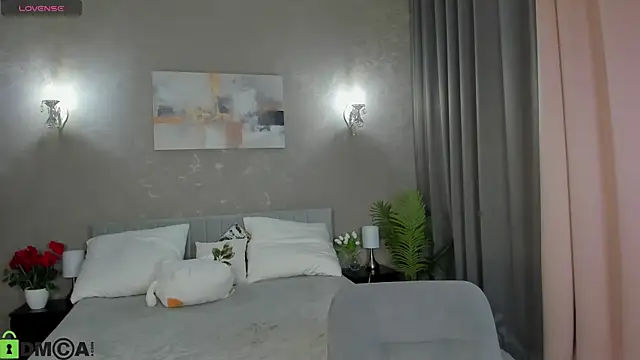 Snapshot of Daria_J chatting on 04/20/26, 12:19 Daria J online show from 04/20/26, 12:19