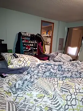 JuicyExxxperience online show from 11/17/25, 01:39