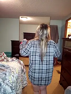 JuicyExxxperience online show from 11/26/25, 12:39