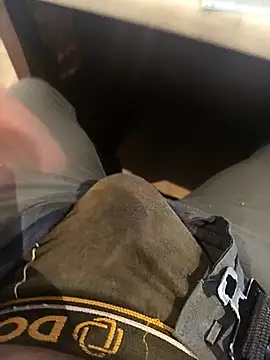 hotboy43339 online show from 11/30/25, 09:35