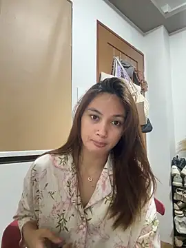 LanySylvia online show from 11/03/25, 02:07