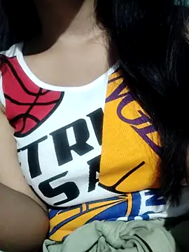 Snapshot of pihu099 chatting on 10/14/25, 01:45 pihu099 online show from 10/14/25, 01:45