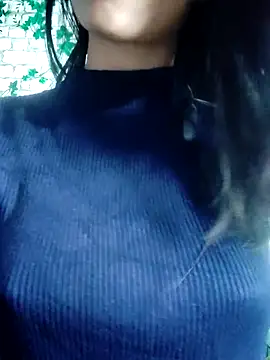 Snapshot of pihu099 chatting on 11/26/25, 03:24 pihu099 online show from 11/26/25, 03:24