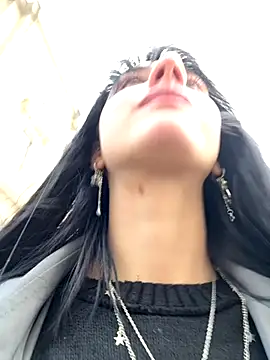 Snapshot of Only_April chatting on 09/17/25, 02:19 Only April online show from 09/17/25, 02:19