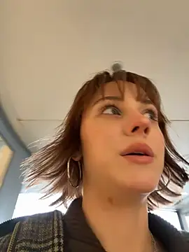 Snapshot of Only_April chatting on 11/05/25, 11:10 Only April online show from 11/05/25, 11:10