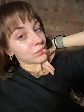 Snapshot of Only_April chatting on 12/03/25, 08:51 Only April online show from 12/03/25, 08:51