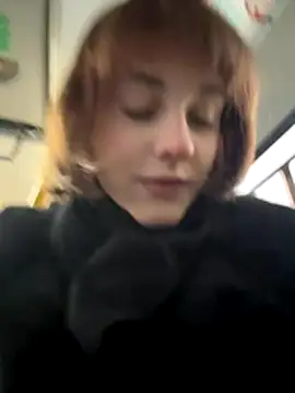 Snapshot of Only_April chatting on 12/04/25, 11:08 Only April online show from 12/04/25, 11:08