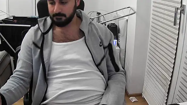 Velvetvoyager69 online show from 10/24/25, 05:20