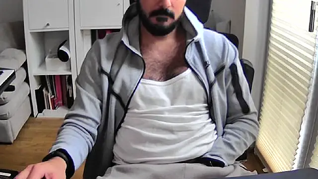 Velvetvoyager69 online show from 10/26/25, 11:38