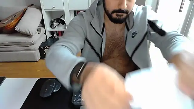 Velvetvoyager69 online show from 12/03/25, 02:04