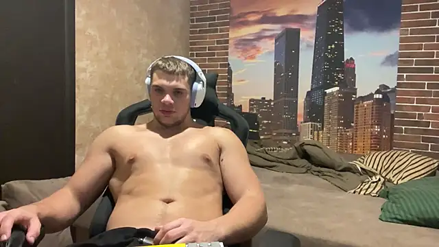 MusclePhantom online show from 10/28/25, 10:12