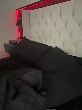 BELLABLACKXUK online show from 06/10/26, 05:50