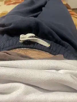 wwwiiilll online show from 10/23/25, 04:06