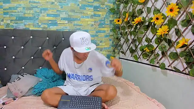 partdemonlatin666 online show from 10/14/25, 07:47