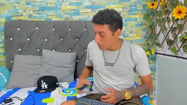 partdemonlatin666 online show from 10/19/25, 08:42