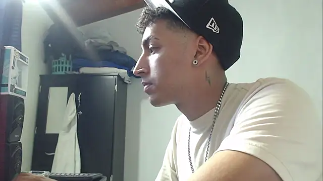 partdemonlatin666 online show from 10/25/25, 09:09