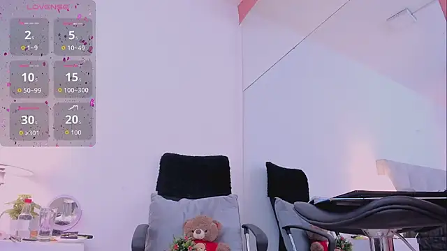 AbbySaennz online show from 09/13/25, 07:24