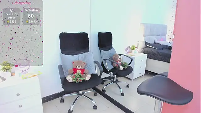 AbbySaennz online show from 09/14/25, 03:22