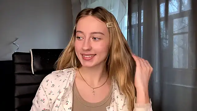 Jetta Corsacami online show from 11/22/25, 10:47