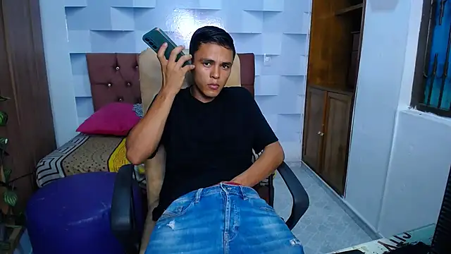 angelss 666 online show from 12/19/25, 03:24