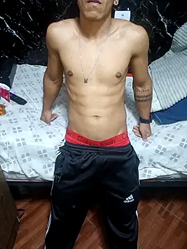 Snapshot of blacksilva369 chatting on 09/21/25, 06:26 blacksilva369 online show from 09/21/25, 06:26