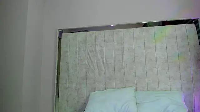 Nezuko 16 online show from 09/28/25, 04:18