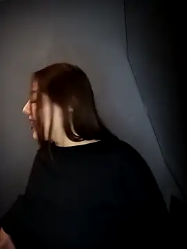 AriNights online show from 10/25/25, 12:29