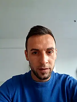 Necunoscutul001 online show from 09/09/25, 04:45