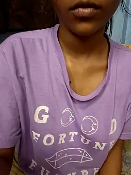 Ema-01 online show from 09/25/25, 05:16