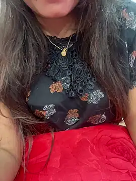 Snapshot of Naughty-Kamini chatting on 10/29/25, 09:27 Naughty-Kamini online show from 10/29/25, 09:27