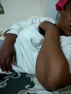 Ebonyboobsmilk online show from 09/17/25, 06:31