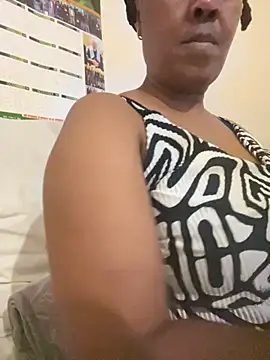 Ebonyboobsmilk online show from 11/21/25, 05:33