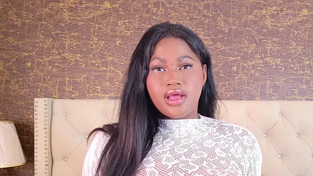 Snapshot of kaylie_mitchel chatting on 11/16/25, 07:52 kaylie mitchel online show from 11/16/25, 07:52