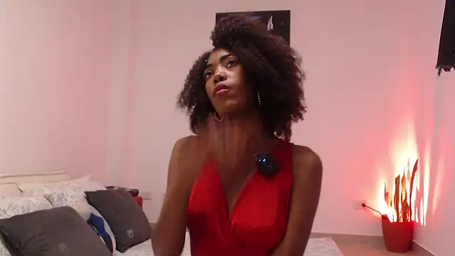 lucyymaximo online show from 07/20/26, 12:25