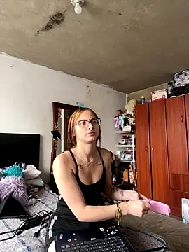 Aria beauti online show from 09/17/25, 03:14