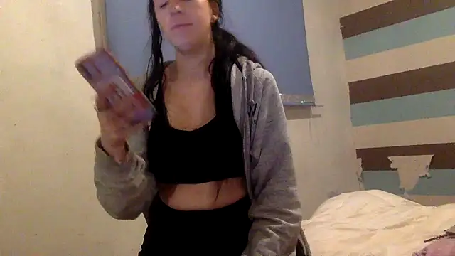 Snapshot of Bellababexox chatting on 10/25/25, 12:29 Bellababexox online show from 10/25/25, 12:29