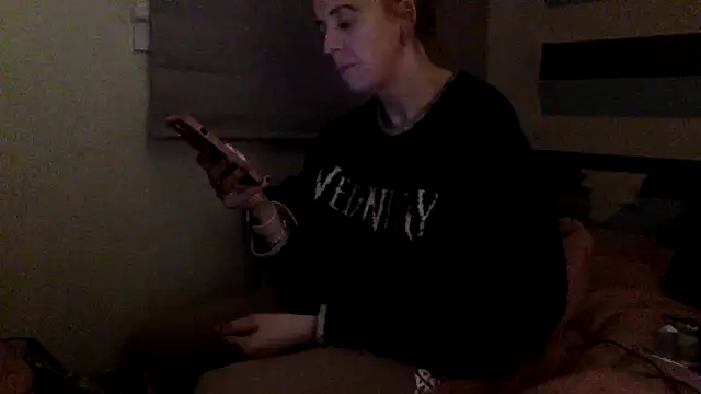 Bellababexox online show from 05/15/26, 10:50