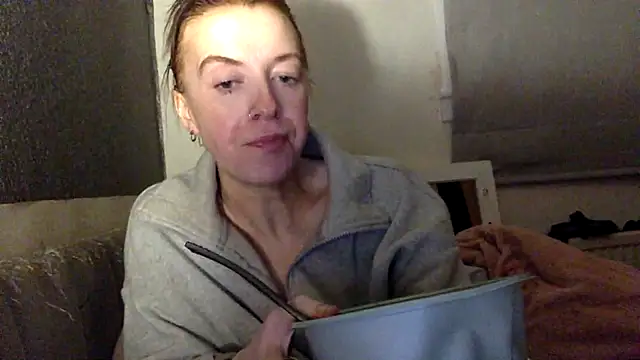Bellababexox online show from 06/11/26, 02:53