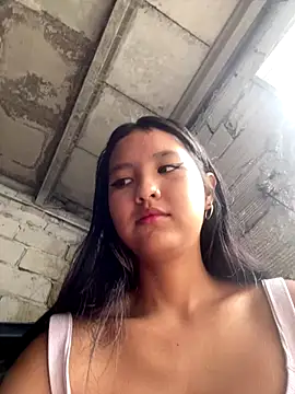 Snapshot of Firuze_Hatunn chatting on 09/13/25, 01:22 Firuze Hatunn online show from 09/13/25, 01:22