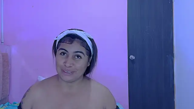 AndreaSweet2 online show from 07/15/26, 07:52