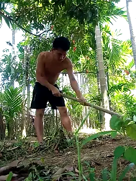 Snapshot of Johlrd chatting on 09/24/25, 03:43 Johlrd online show from 09/24/25, 03:43