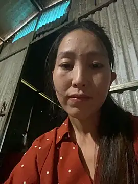 Huong-Ly online show from 09/30/25, 07:24