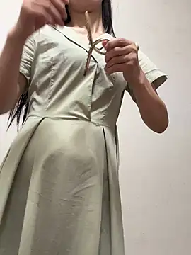 crhong666 online show from 09/19/25, 11:38