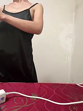 crhong666 online show from 09/29/25, 01:00