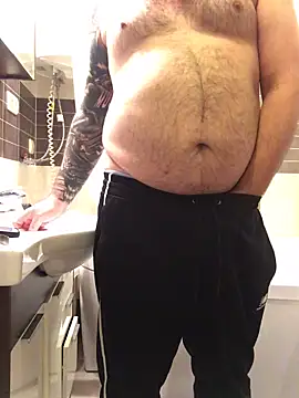 Snapshot of JeffryBoy36 chatting on 10/27/25, 10:03 JeffryBoy36 online show from 10/27/25, 10:03