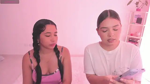 Alana Banana  online show from 11/23/25, 01:44