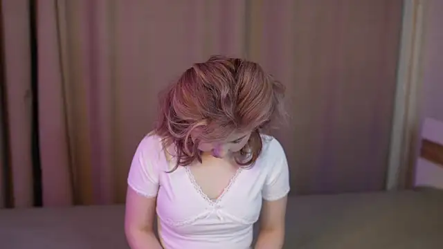 Stella Vanila online show from 10/12/25, 12:31