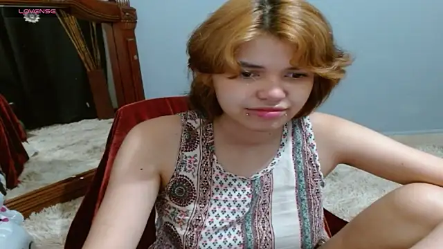 Snapshot of Katsuyaxz chatting on 10/17/25, 09:06 Katsuyaxz online show from 10/17/25, 09:06