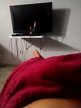 safados015 online show from 10/28/25, 10:41